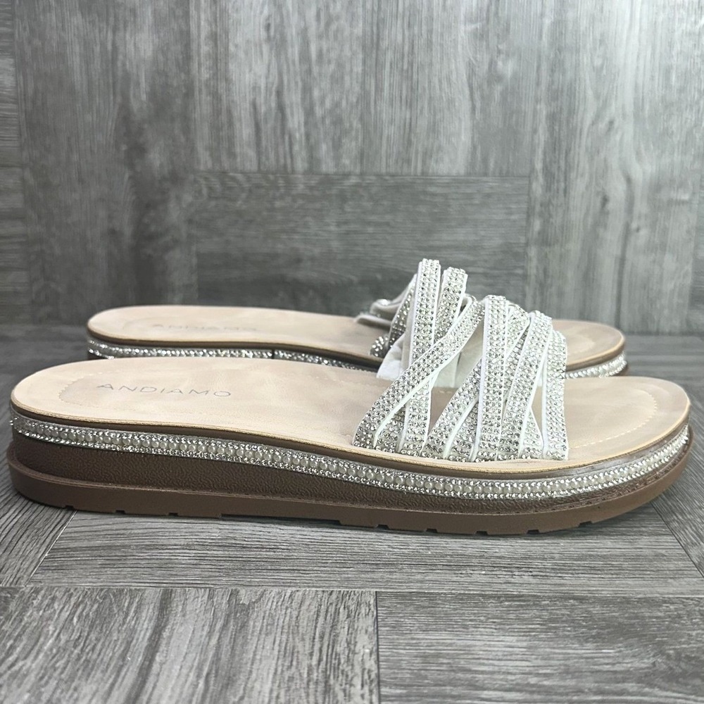 Andiamo Apamela Sandals Womens 8 White Rhinestone Pearl Platform Slide NEW